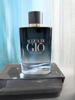 Giorgio Armani Acqua Di Giò Profondo Parfum Spray, Fresh Scent 100 ml