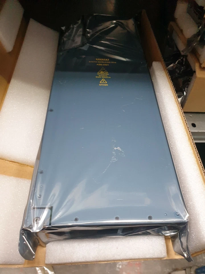 IBM 00P2736  POWER4+  1.45Ghz CPU Module   (R3S13.4) - Image 3 of 4