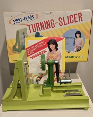 BENRINER Professional Vegetable Turning Slicer w/3 Blades w/Manual New NIB