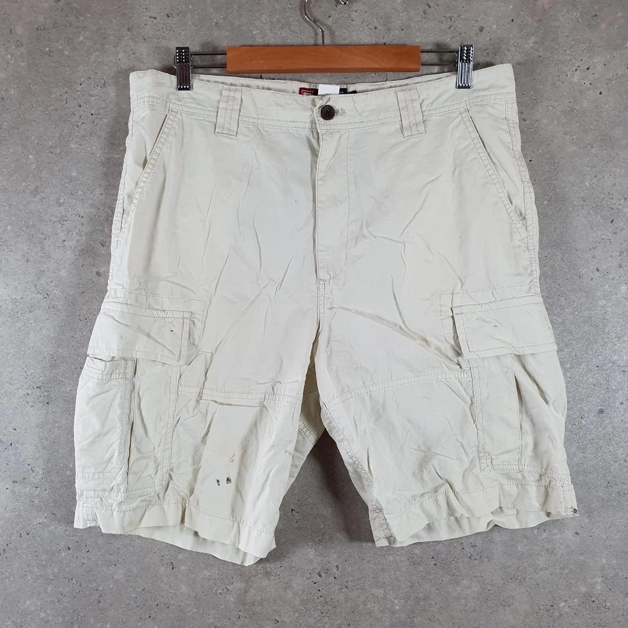 Vintage Chaps Cargo Shorts Men’s W36 Cream