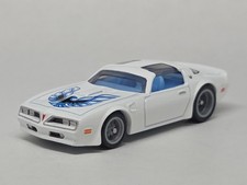 1977 PONTIAC FIREBIRD TRANS AM T/A ADULT COLLECTIBLE 1/64 LIMITED EDITION WHITE