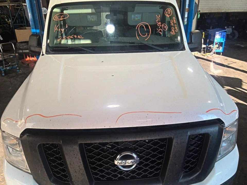 Console Front Floor S No Power Outlets Fits 12-14 NV 2500 1068465 Foto 4 de 4