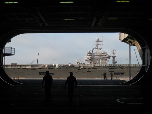 USS Theodore Roosevelt CVN-71 MONEDA DE DESAFÍO MARINA EE. UU. PIN UP PRESIDENTE - Imagen 15 de 24