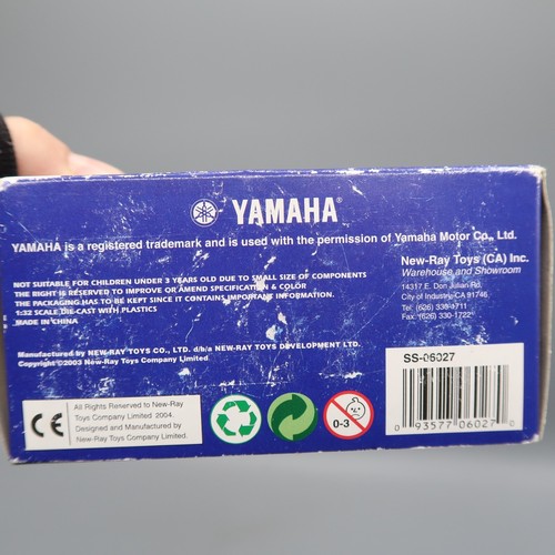 Die Cast 1:32 Mini Bike Yamaha YZ 125 Blue Display Model Figure - Picture 5 of 6