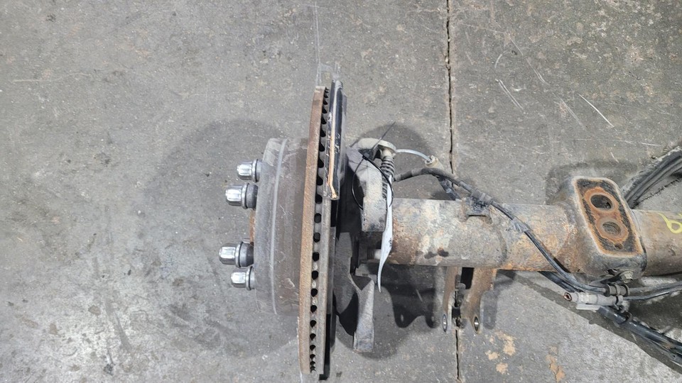 2017-2018 Ford F150 Raptor Rear Axle Assembly 9.75