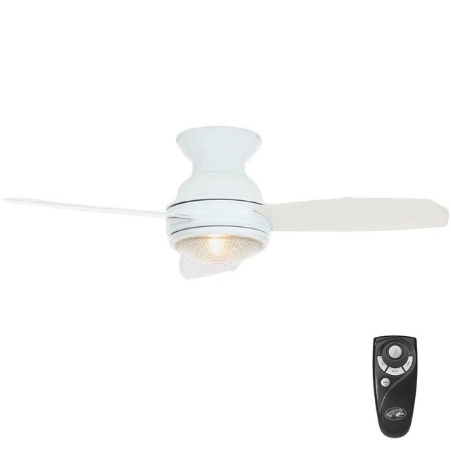 Hampton Bay Sovana 44 In Indoor White Ceiling Fan With Light Kit