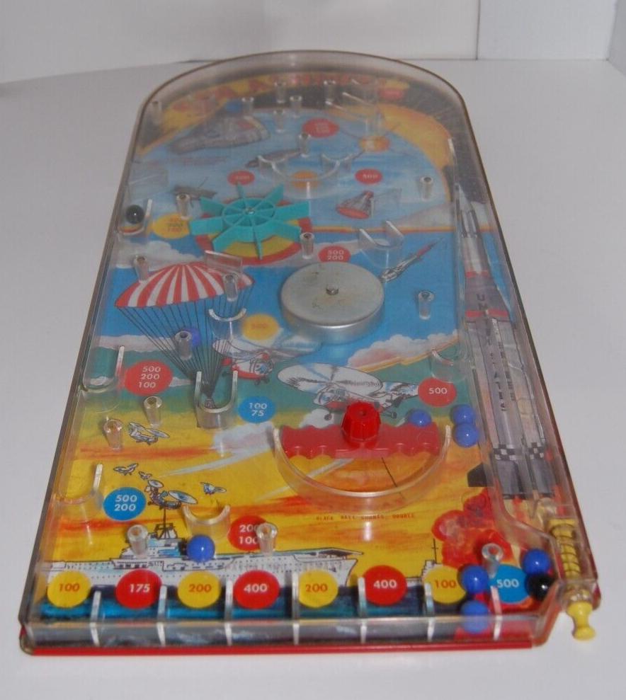 TABLETOP HANDHELD SPACE PINBALL GAME TOY INTERGALACTIC ROCKET BY RIDLEY'S  11”