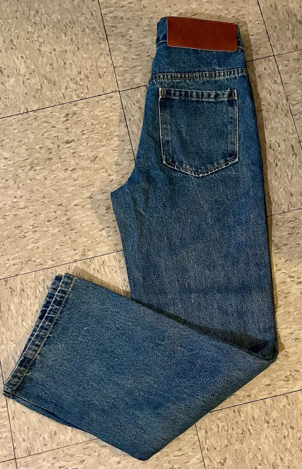 NWOT Loewe Anagram High Waist Boyfriend Cut Denim Size Small. - Image 2 of 4