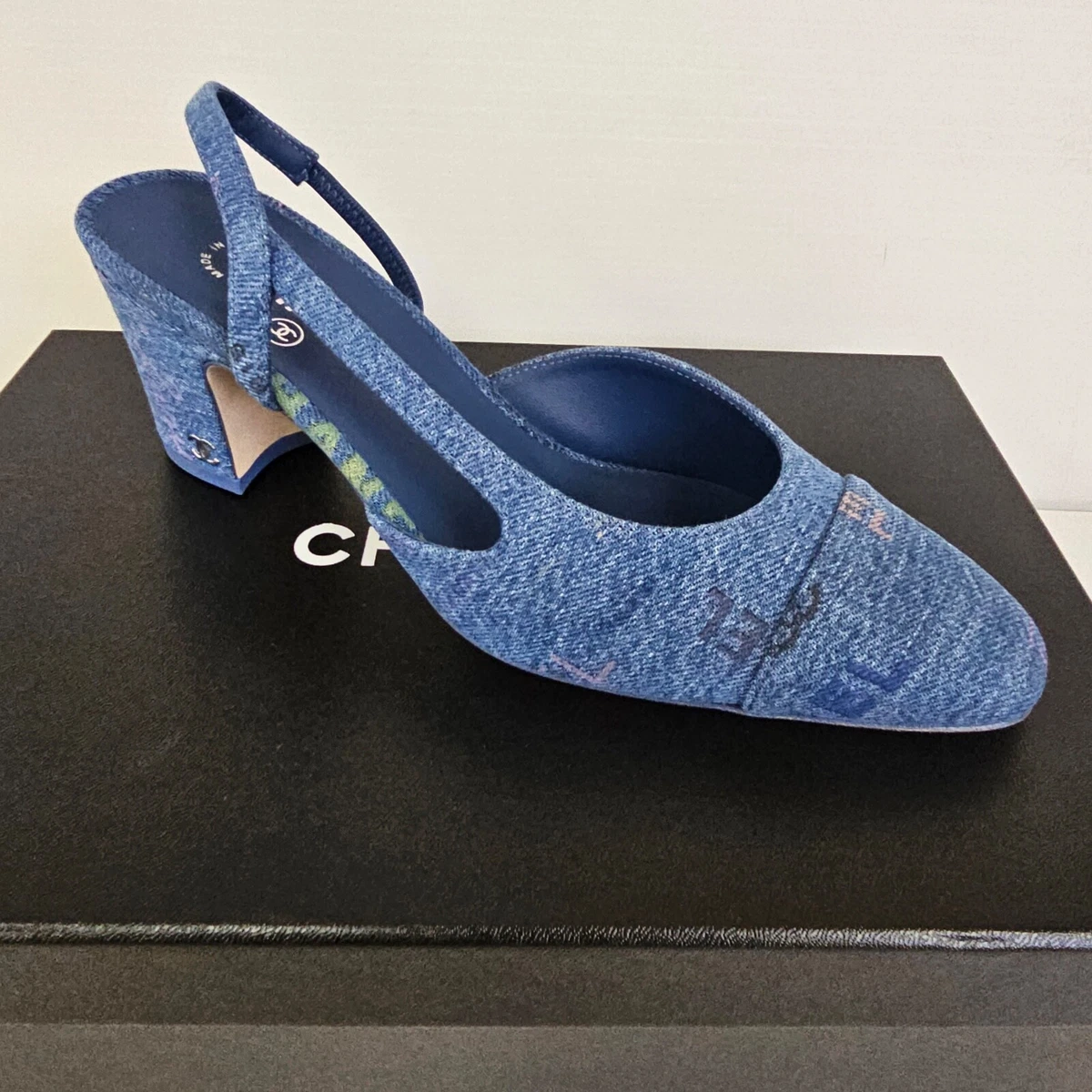 Chanel 22S G31318 Mademoiselle Coco Denim Slingback Heel 37-38-38.5 EUR  sizes