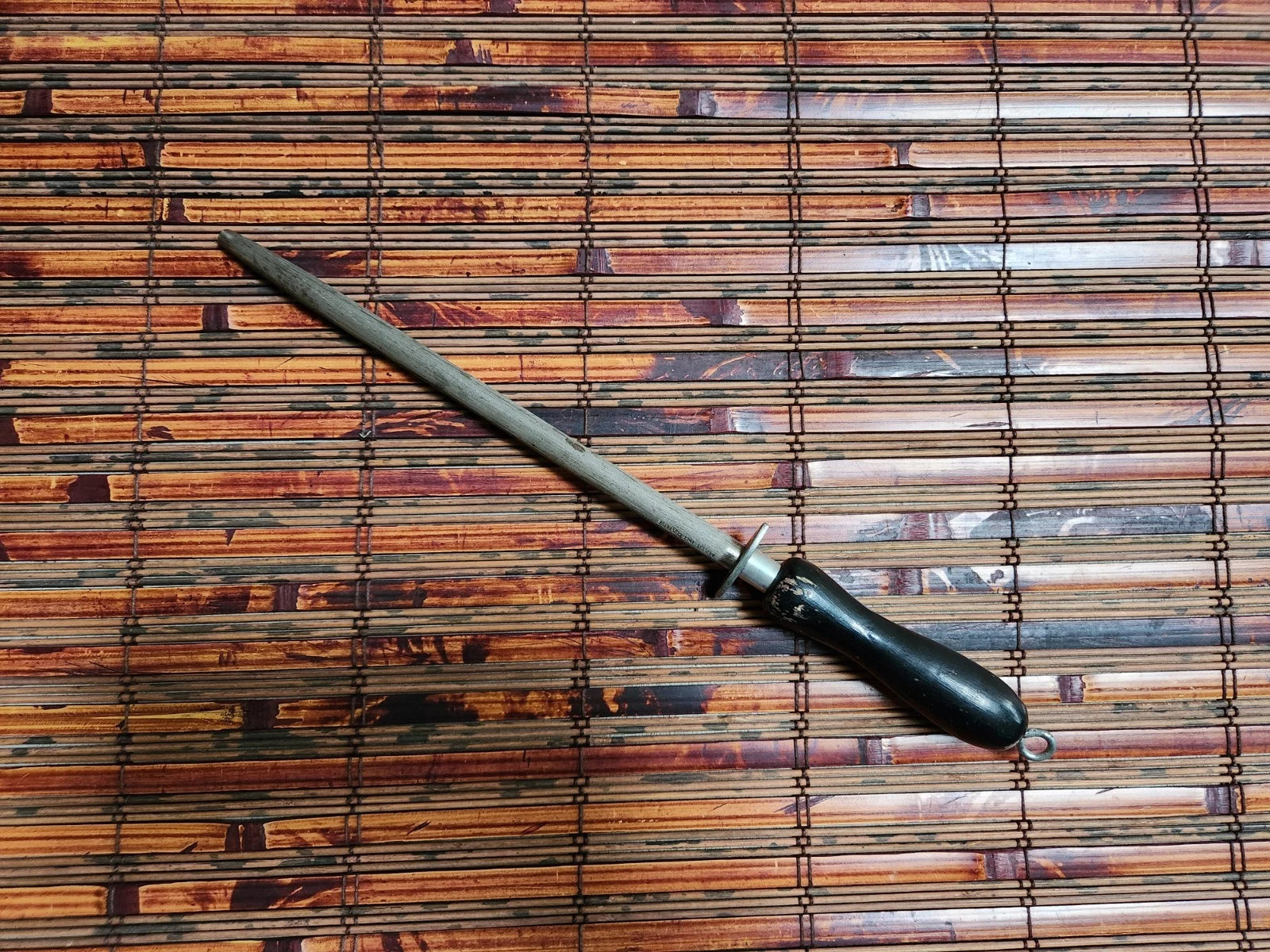 FISCHER ACIER EXTRA HONING STEEL ROD - SHARPENING STEEL MADE IN FRANCE 9" Rod
Opens in a new window 