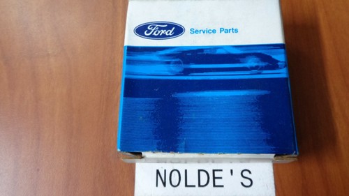 FORD E1FZ-2C135-A GREASE RETAINER KIT (2) 1 NUT MISSING SK704 DS1282 B4 - Picture 8 of 9
