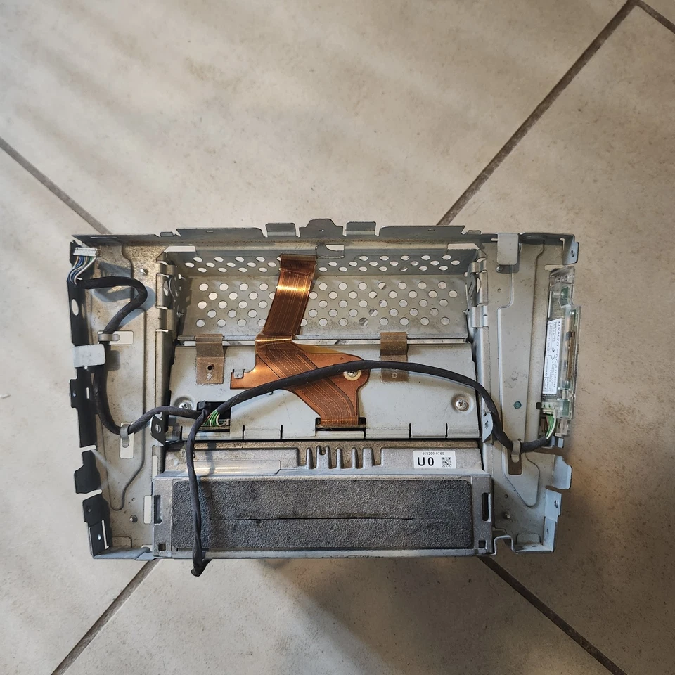 06-08 Lexus IS250 IS350 GPS Navegación Cerebro Módulo 86111-53060 OEM Sin PANTALLA Foto 2 de 4