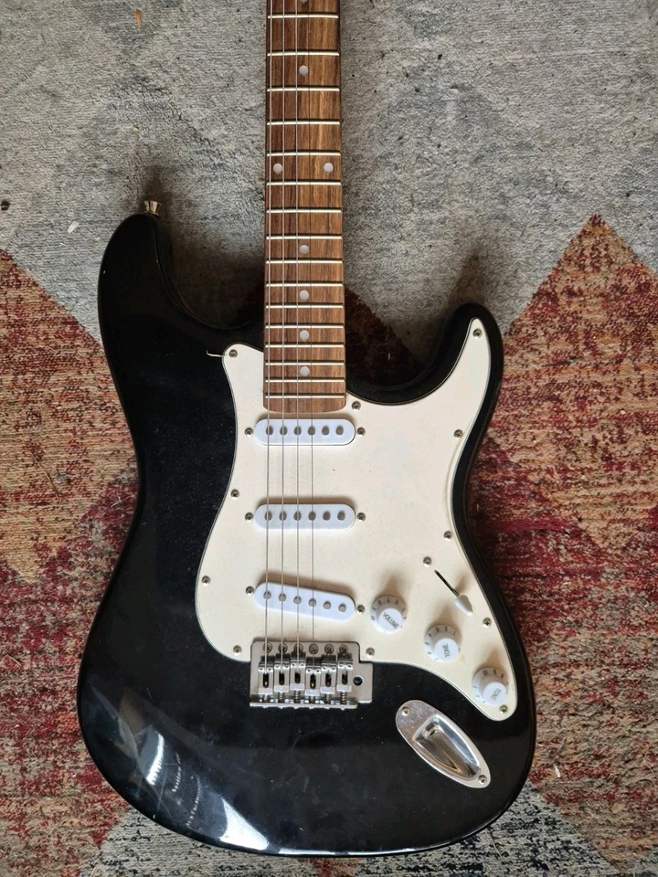 Black Stratocaster Electric Guitar By Elevation - RIGHTHANDED - Image 3 of 4