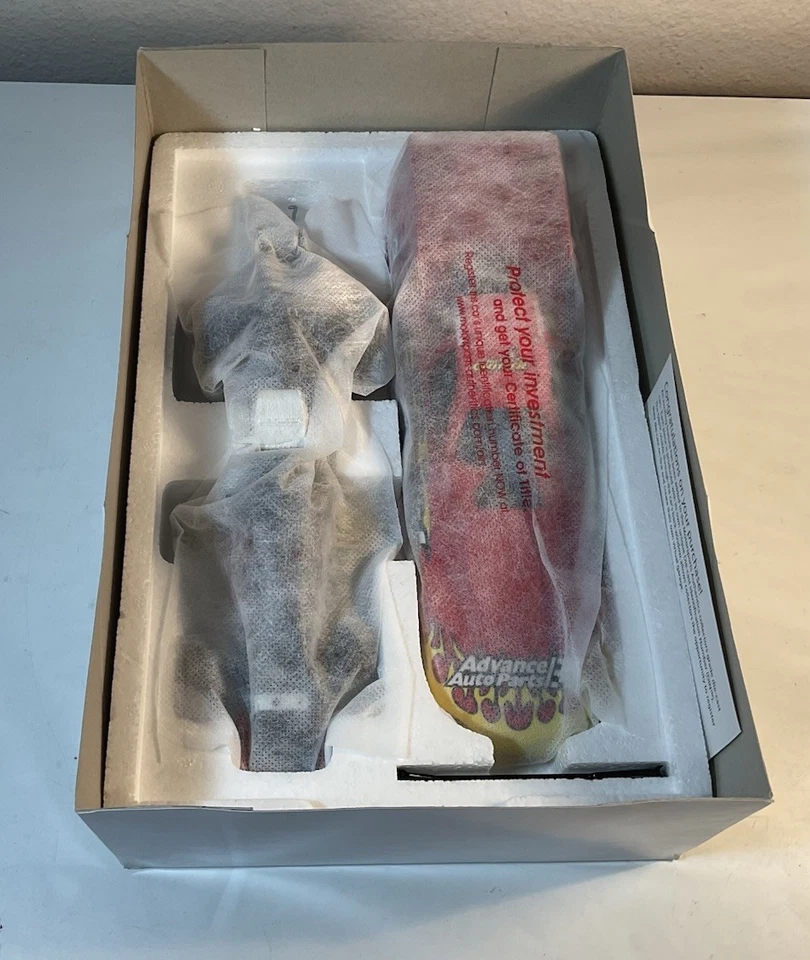 NHRA 2008 Cruz Pedregon Advance Auto Parts Impala Divertido Coche NUEVO Foto 2 de 4