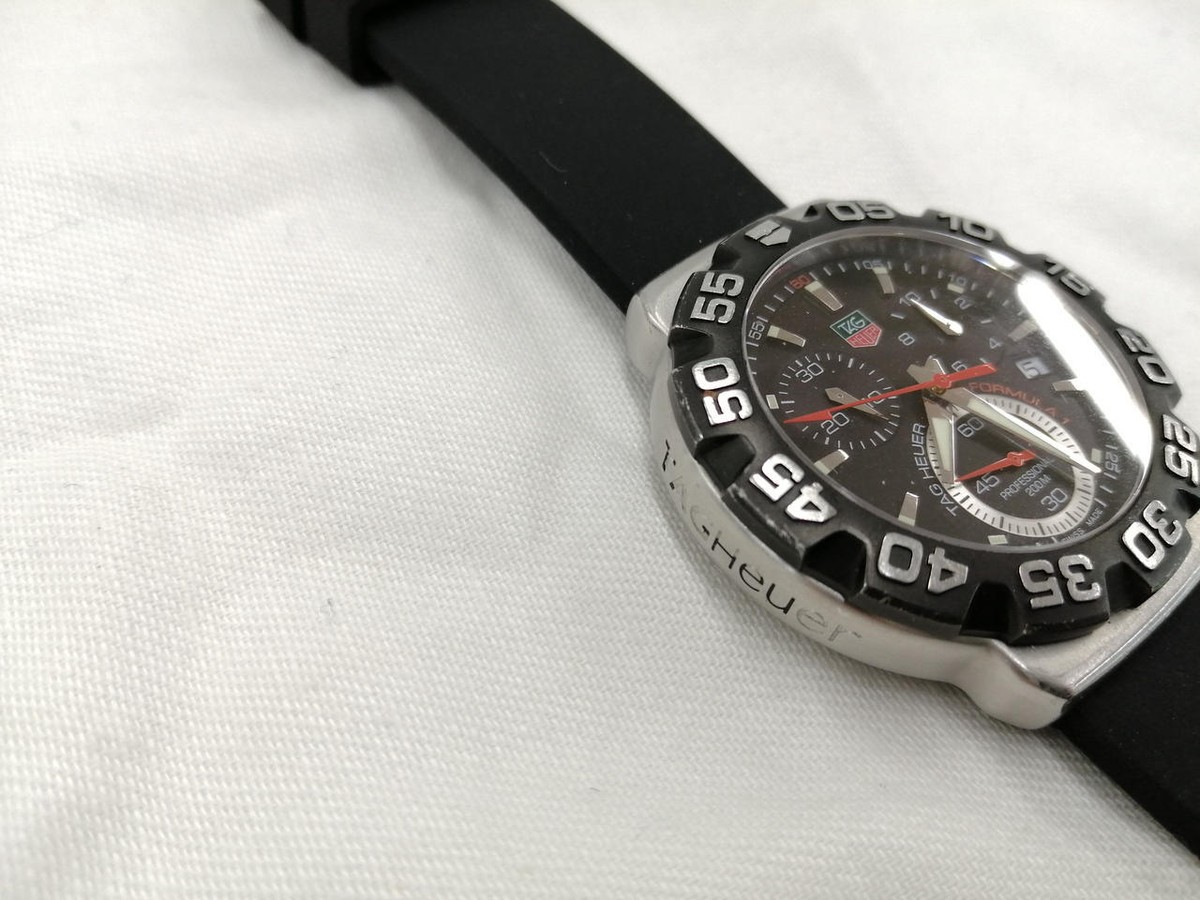 TAG Heuer Formula 1 CAH1110 Professional 200m Chronograph TAG Heuer Formula 1 CAH1110 Professional 200m Chronograph