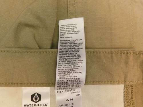 Levi's Shorts Men's KHAKI Carrier Cargo Pocket New With Tags Size 44 - Picture 14 of 15