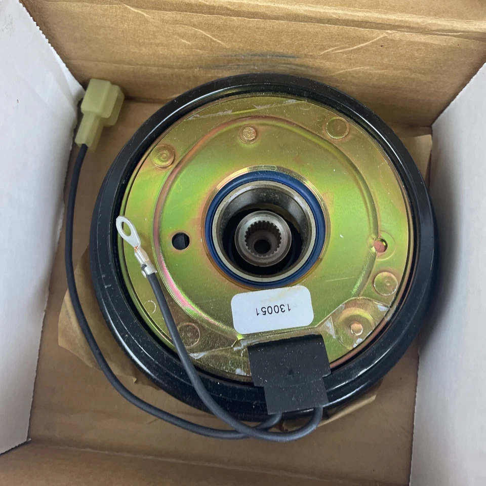 Replacement A/C Compressor Clutch Kit 4 Four Seasons Part Number 48570 - NEW - Image 2 of 4