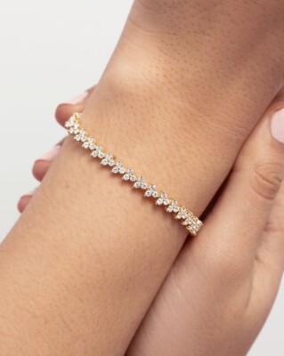 6.91 Ct Round Simulated Diamond 14K Yellow Gold Plated Charming Tennis Bracelet