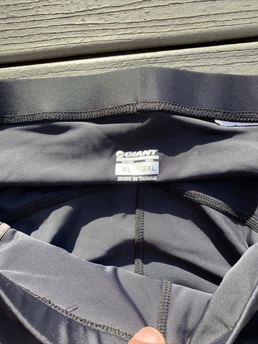 Giant Men’s Sz XL Padded Cycling Shorts ~Black~ 8” Inseam - Picture 5 of 7