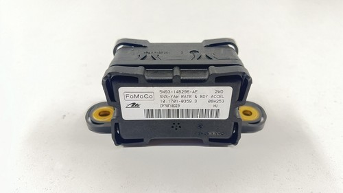 09-17 ASTON MARTIN VANTAGE YAW RATE & BODY ACCELERATION SENSOR MODULE OEM - Picture 2 of 7