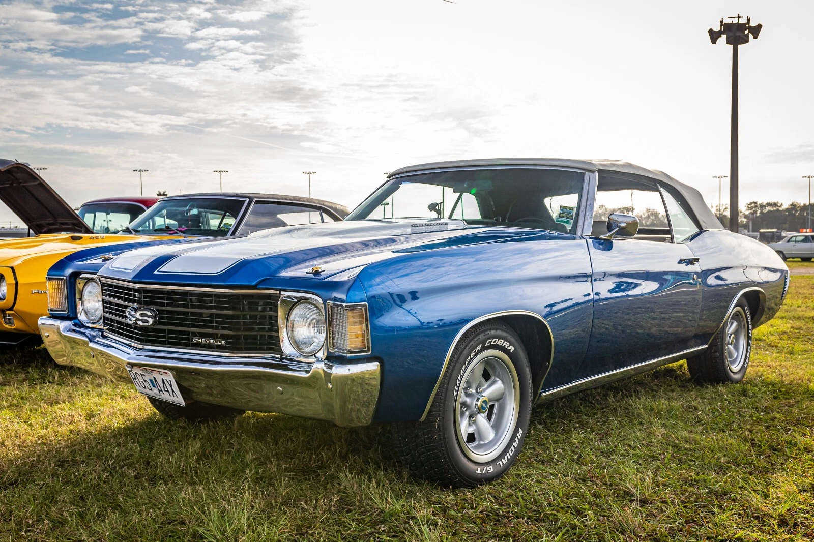 1972 Chevrolet Chevelle POSTER 24 X 36 INCH Nice Wall Art!