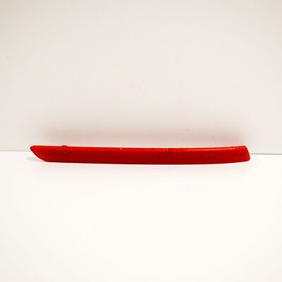 Genuine Rear Right Reflector / Tail Light Assembly For VAG – 7E0945106A