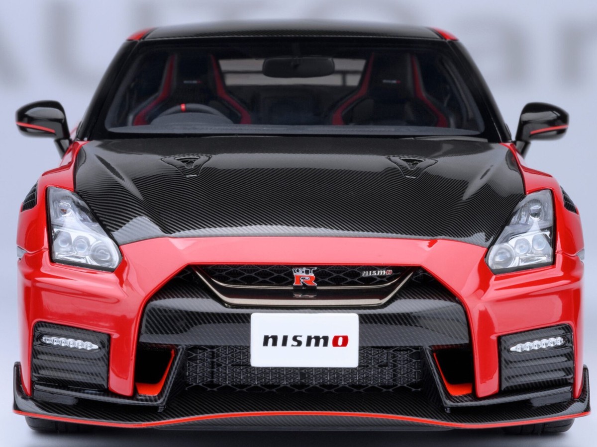 2022 NISSAN GT-R (R35) NISMO RHD VIBRANT RED 1/18 MODEL CAR BY