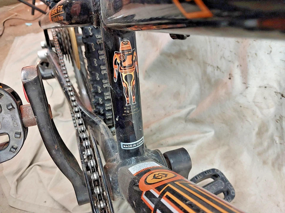 2005 Gary Fisher Cosmo 20" Kids Bike 6 Speed V-Brakes Grip Orange USA Shipper!!! - Image 4 of 4