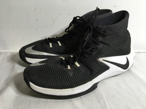 nike zoom clear out low