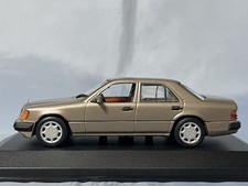 Minichamps Mercedes-Benz 400 E 8 (1992) 1/43