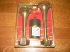 New NOS Wolo Airsplitter Model 415 Dual Tone 12 Volt Air Horns, Extra Loud