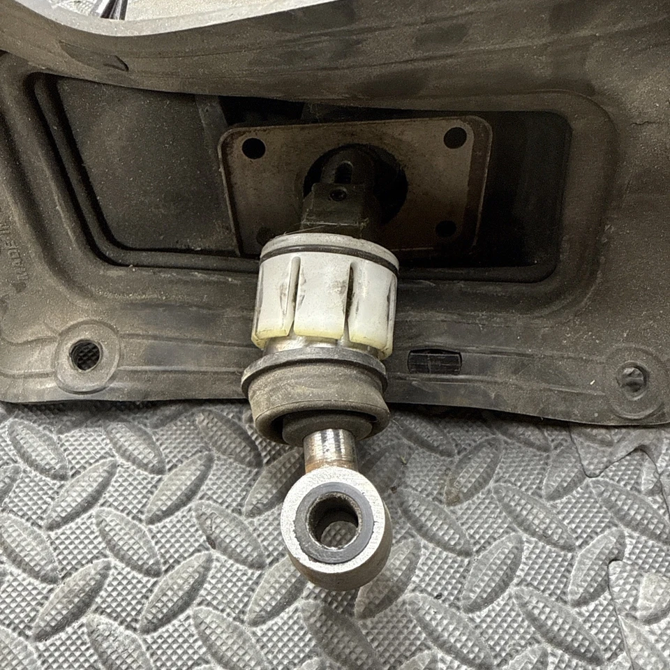 Conjunto de varilla de cambio manual usado OEM 2013-2020 Subaru BRZ Scion FR-S Toyota 86 con Foto 4 de 4