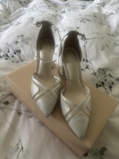 Paradox Ivory Shimmer Wedding Shoes Size 5 (38)
