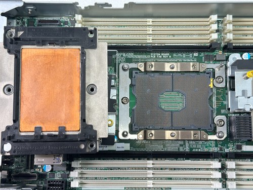 HP ProLiant BL460c Gen10 Barebones System P204i-b No RAM/HDD/CPU Blade Server 🚚 - Picture 16 of 20