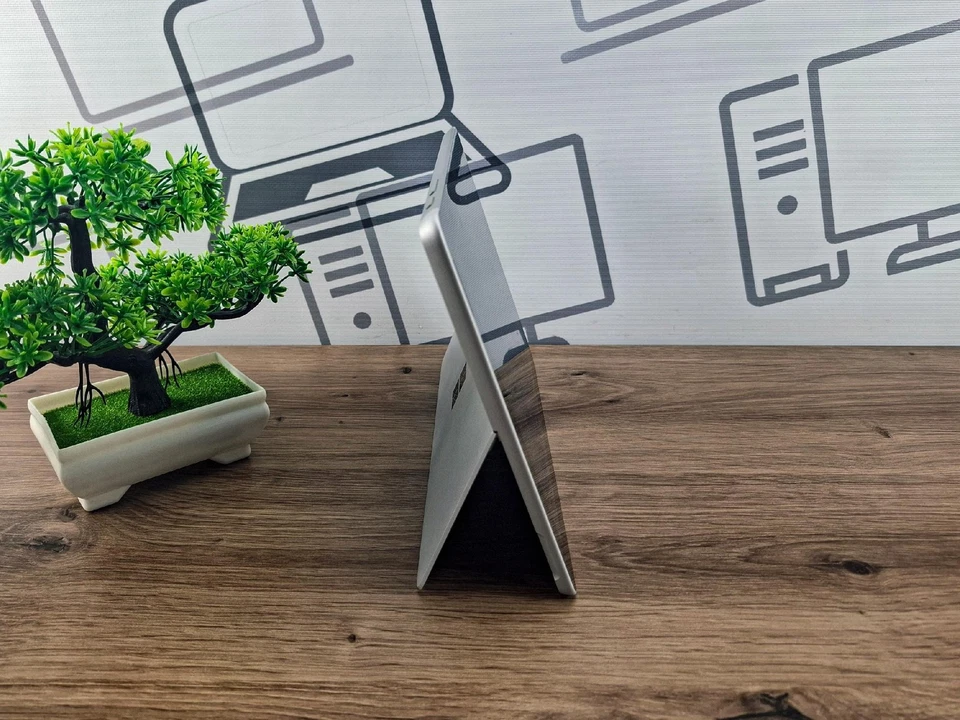 Microsoft Surface GO 1824 8GB 128GB 2-in-1 WIN11 tablet - Bild 3 von 4