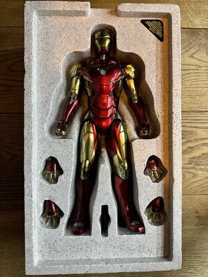 Hot Toys IRON MAN Mark 46 Concept Art MMS489D25 UK - Main Image