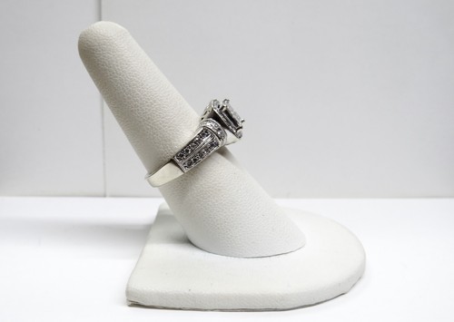 ANILLO DE COMPROMISO DE RACIMO DE DIAMANTES HALO ORO BLANCO LISO 14K ZEI 1,20ctw talla 7,25 - Imagen 4 de 13
