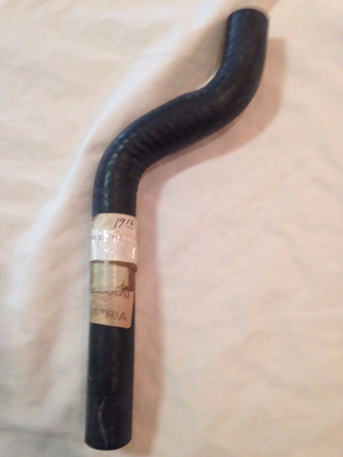 KTM OEM PREFORMED CYLINDER RADIATOR HOSE  