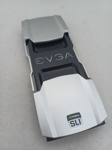EVGA 4 Way SLI Bridge (100-4W-0042-LR) - Bild 4 von 5