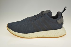 cq2400 adidas