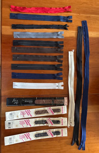 Lot of 17 Vintage Zippers