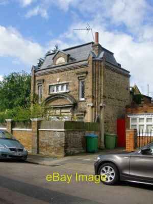 Photo 6x4 Folly house in Fitzgerald Avenue Mortlake (2) Surely one of the c2014