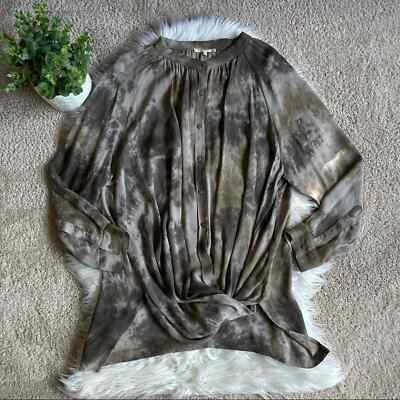 Gold Hawk Size L Tie-Dye Silk Blouse