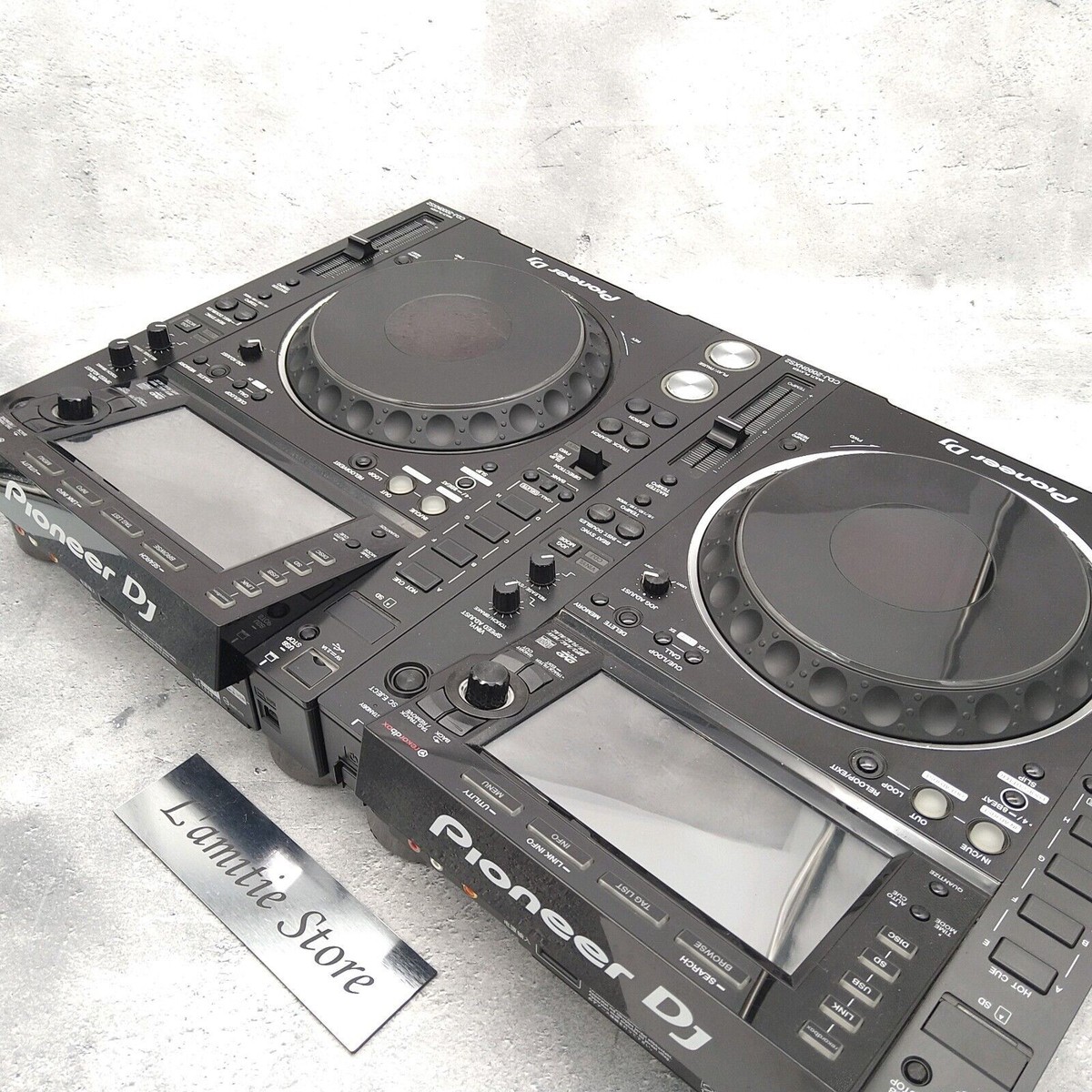 Pair 2x Pioneer DJ CDJ-2000NXS2 110-240V CDJ2000NXS2 2000