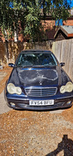 Mercedes C-class 220 (no MOT still runs)
