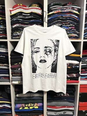 Vintage Y2K Crystal Castles Alice Practice Madonna T-Shirt Size L White