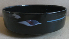 Opus Black MIKASA Galleria, Calla Lilly FK701 Black Serving Bowl