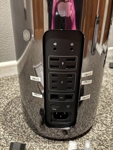 Apple Mac Pro A1481 Late 2013 3.5GHz Xeon E5 6 Core 32GB Ram / SSD - Picture 2 of 5
