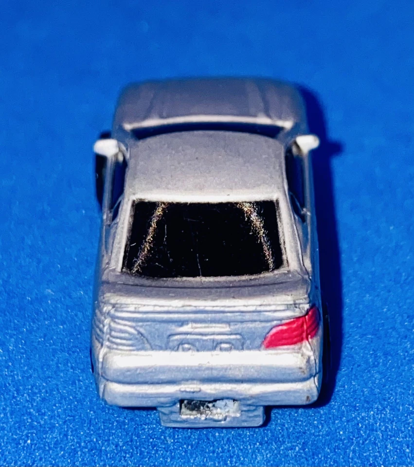 Micro Máquinas Años 90 Ford Mustang Plata 1994 LGT De Colección Foto 4 de 4