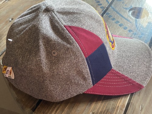 New CLEVELAND CAVALIERS CAVS One Of A Kind Sample w/ Flaw NBA Basketball Hat Z1 - Picture 8 of 11